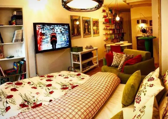 La Casetta Sui Tetti Oda ve Kahvaltı 3*